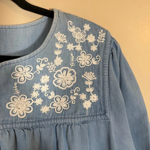 Go Softly Patio House Dress Duster MuMu 1X Floral Embroidered Chambray Denim - Picture 5 of 9
